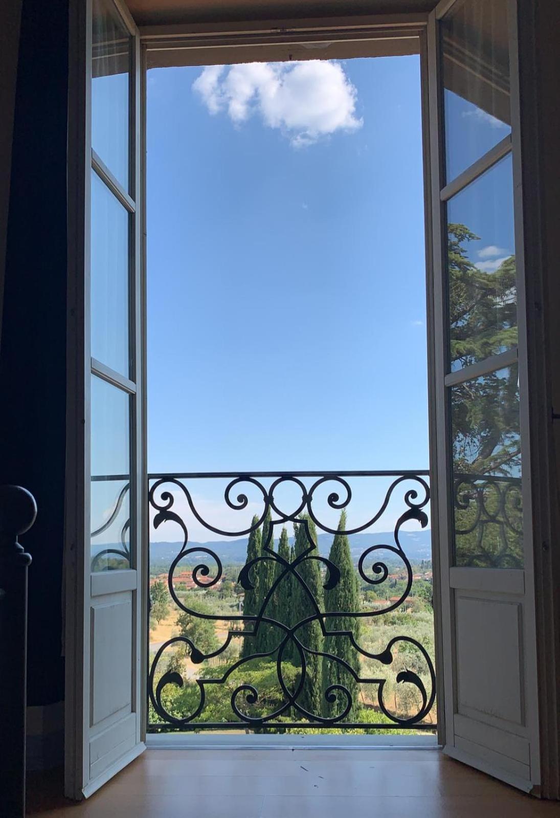 Villa La Grotta サン・ジュスティーノ・ヴァルダルノ 部屋 写真